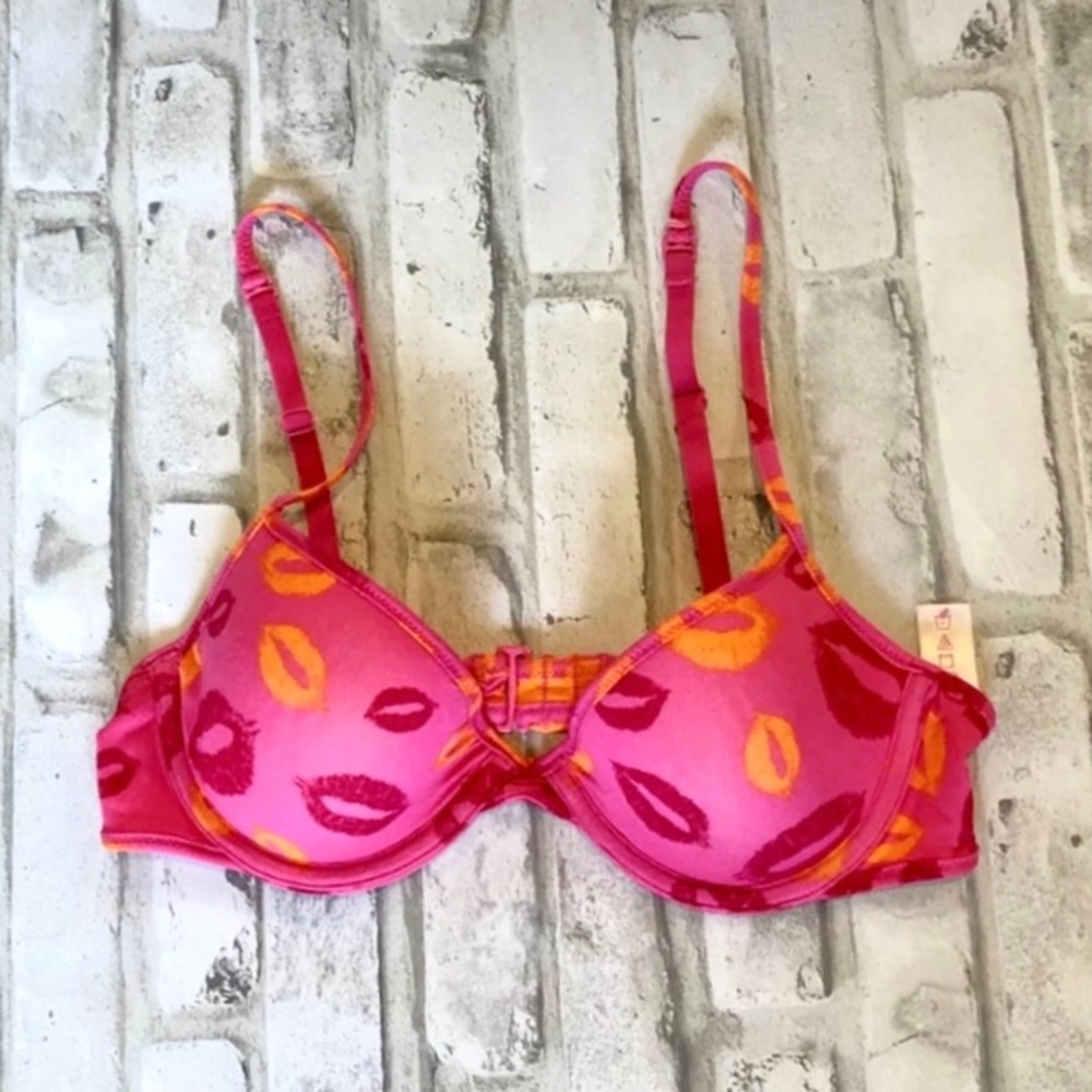 Flirtitude Kiss Print Bikini Top Pink and Orange Lips Swim Top Swimsuit Bra 34A - Picture 4 of 11